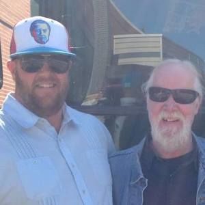 Meet your Posher, Robert